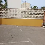Con Ubicacion Ideal Y Amplia Terraza アパート